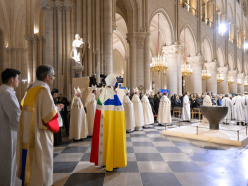 Réouverture de Notre-Dame : Jean-Charles de Castelbajac met le savoir-faire français à l’honneur